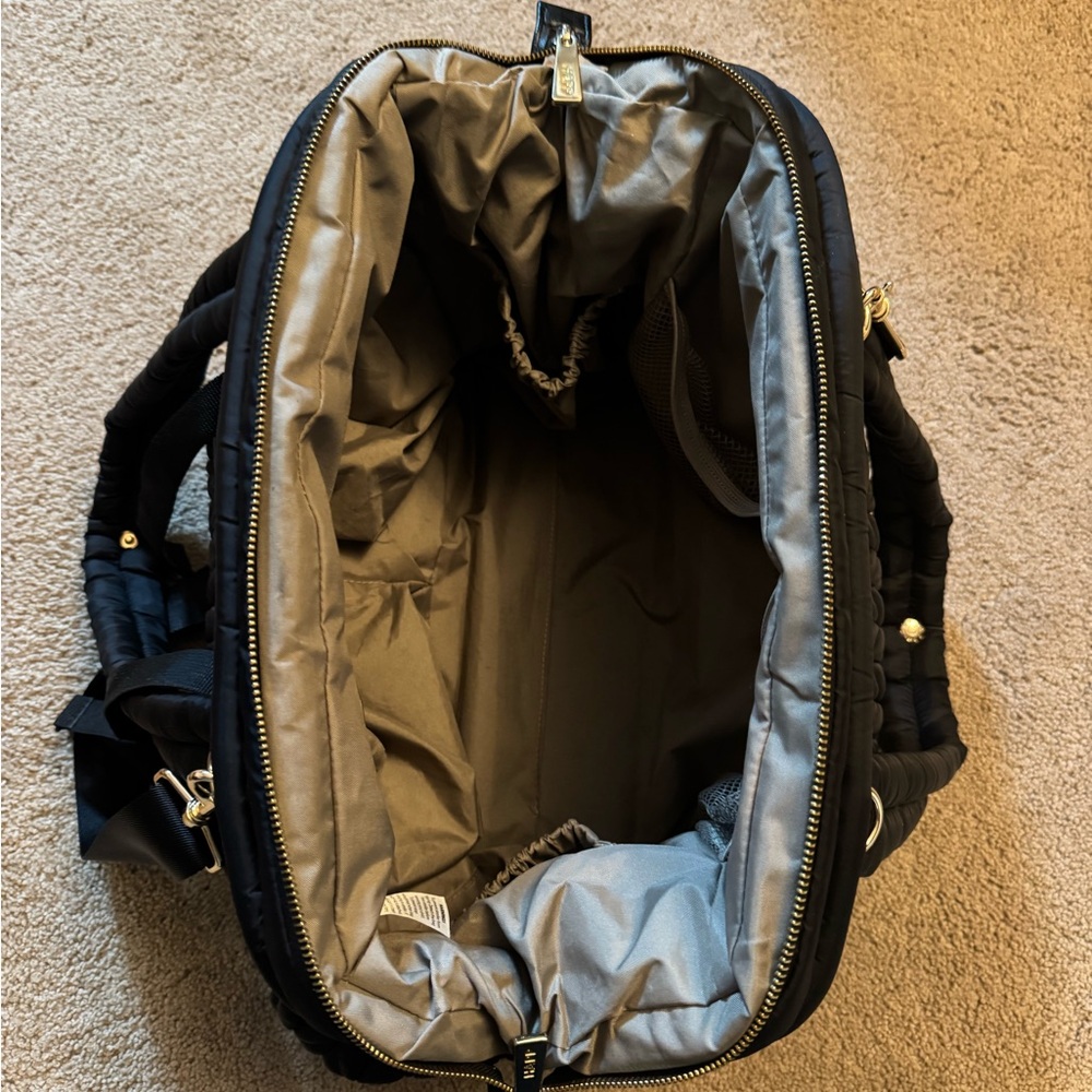 Happ Paige Diaper Bag - Picture 5 of 5